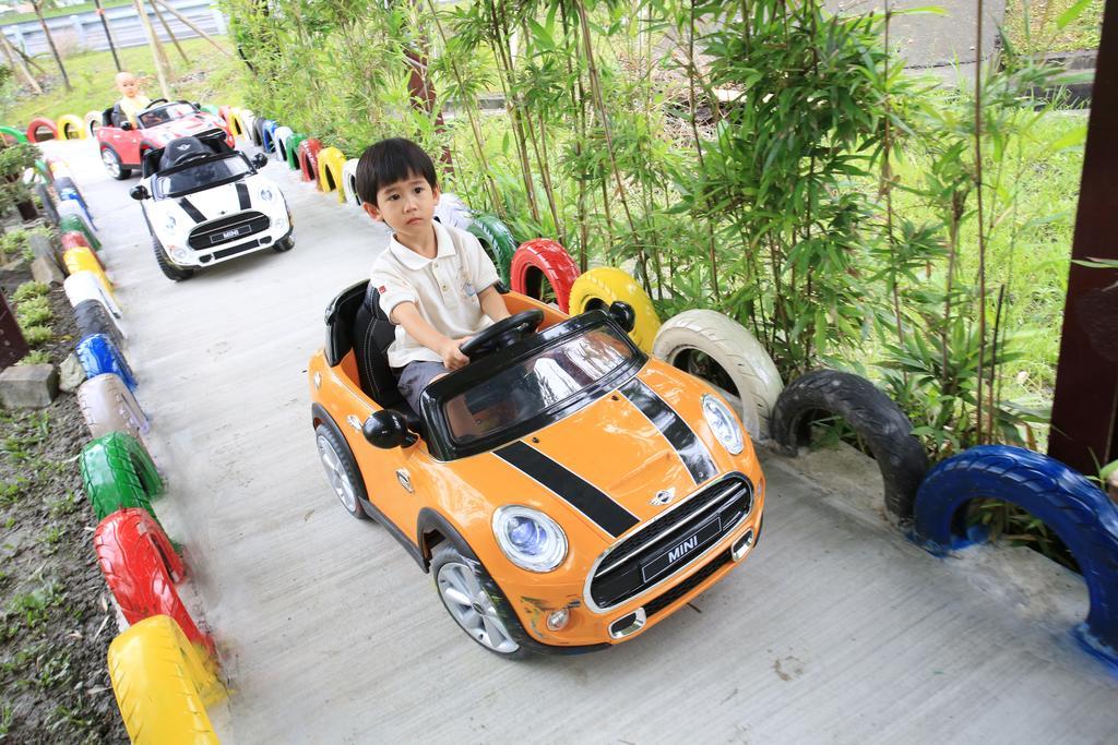 Sweetheart Homestay Luodong Exterior foto